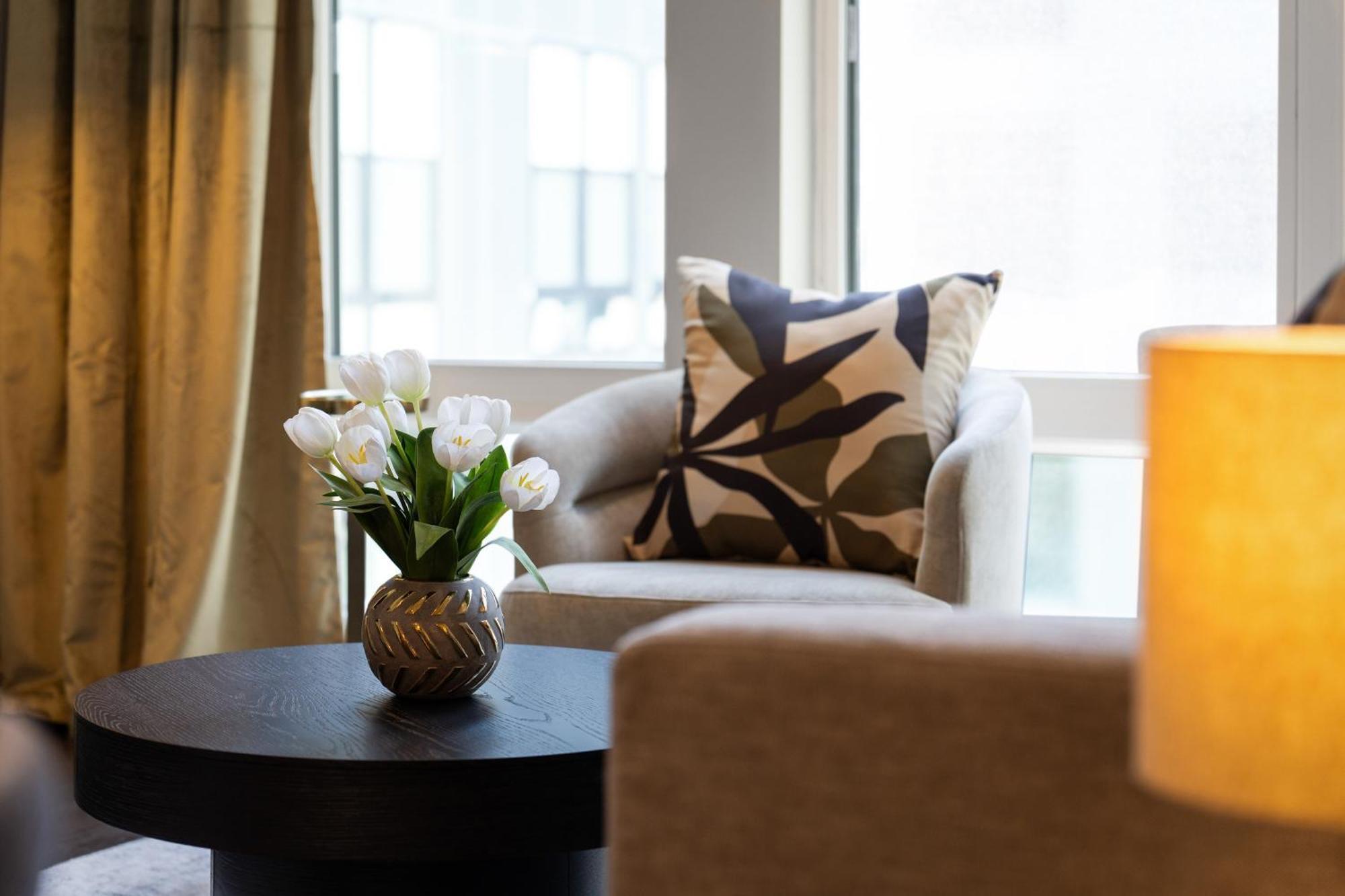 Luxury Apartments By Hyatus At The Asher Стэмфорд Экстерьер фото