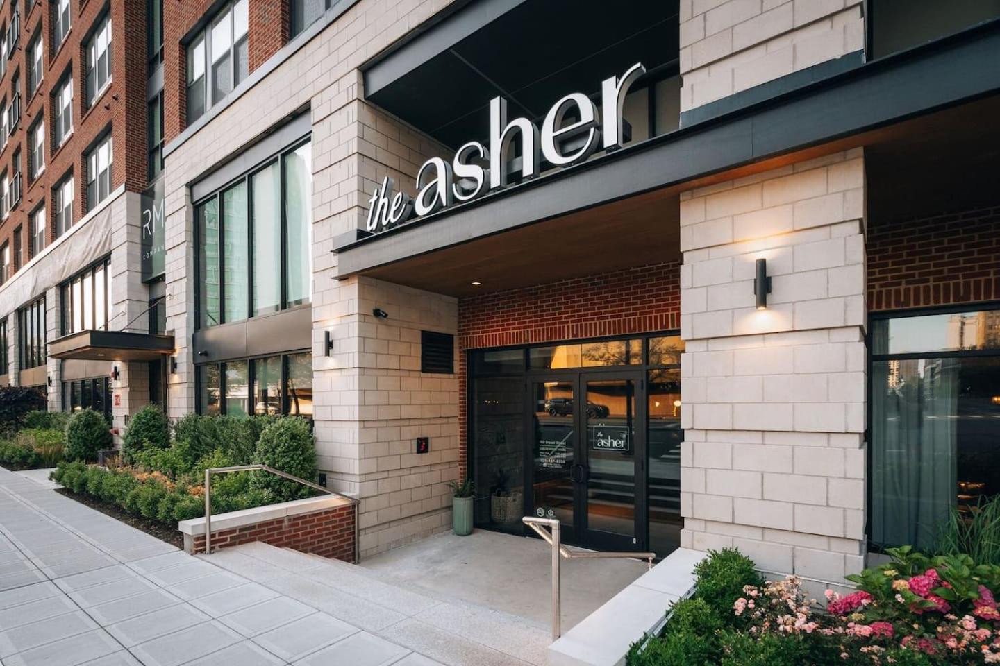 Luxury Apartments By Hyatus At The Asher Стэмфорд Экстерьер фото
